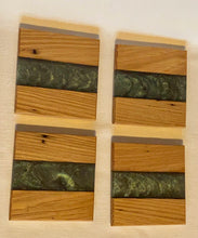 Load image into Gallery viewer, Dark Green Coasters, Epoxy resin and oak
